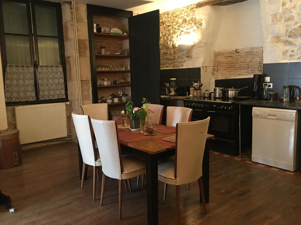 Chambre Sdb Privee Townhouse 26 Chambres D'Hotes Civray Civray  Εξωτερικό φωτογραφία