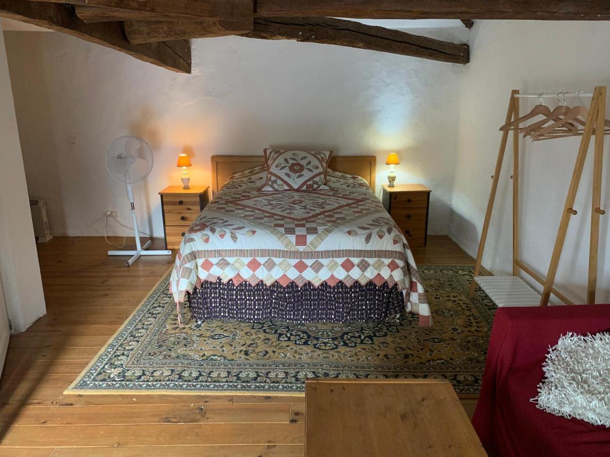 Chambre Sdb Privee Townhouse 26 Chambres D'Hotes Civray Civray  Εξωτερικό φωτογραφία